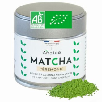 Boîte de thé matcha Anatae avec poudre verte