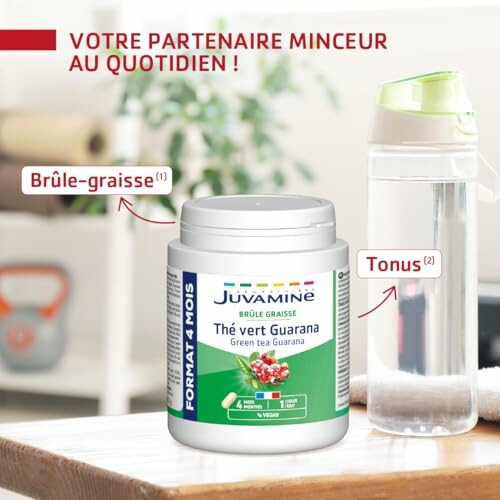 Complément alimentaire brûle-graisse avec bouteille d'eau.